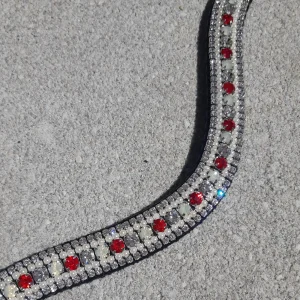 Frontal à strass WW - Rouge, argent et perle blanche