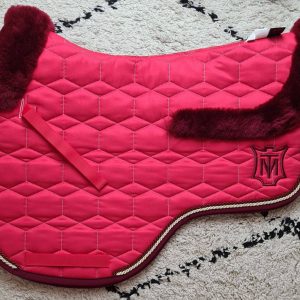 Tapis Mattes Rouge satiné bord bordeaux - Eurofit