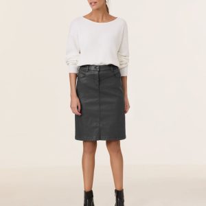 Jupe Longueur Genoux Droite Quatre Poches Huilée Unie