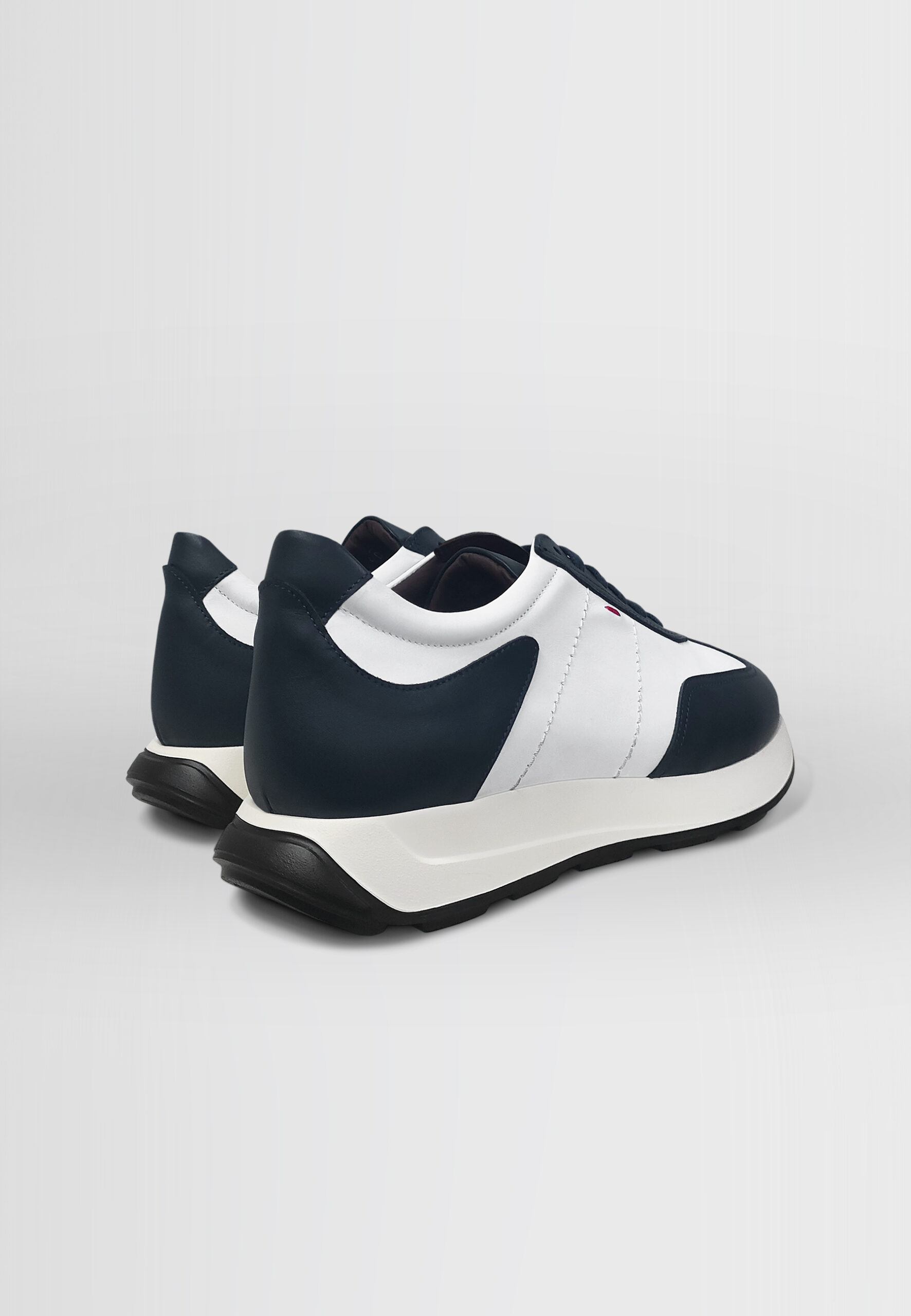 Sneakers Bicolores Navy & Blanc – Image 3